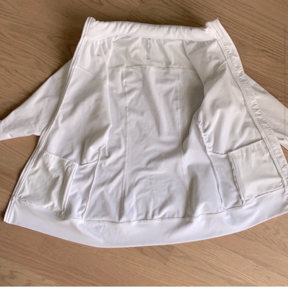 Like New Fabletics Kira Performance Jacket - image 5